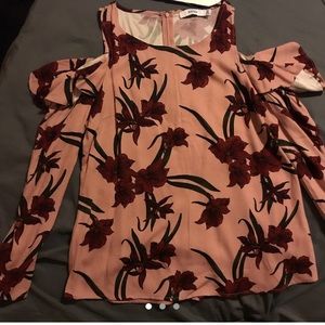 Cold shoulder printed long sleeve top!